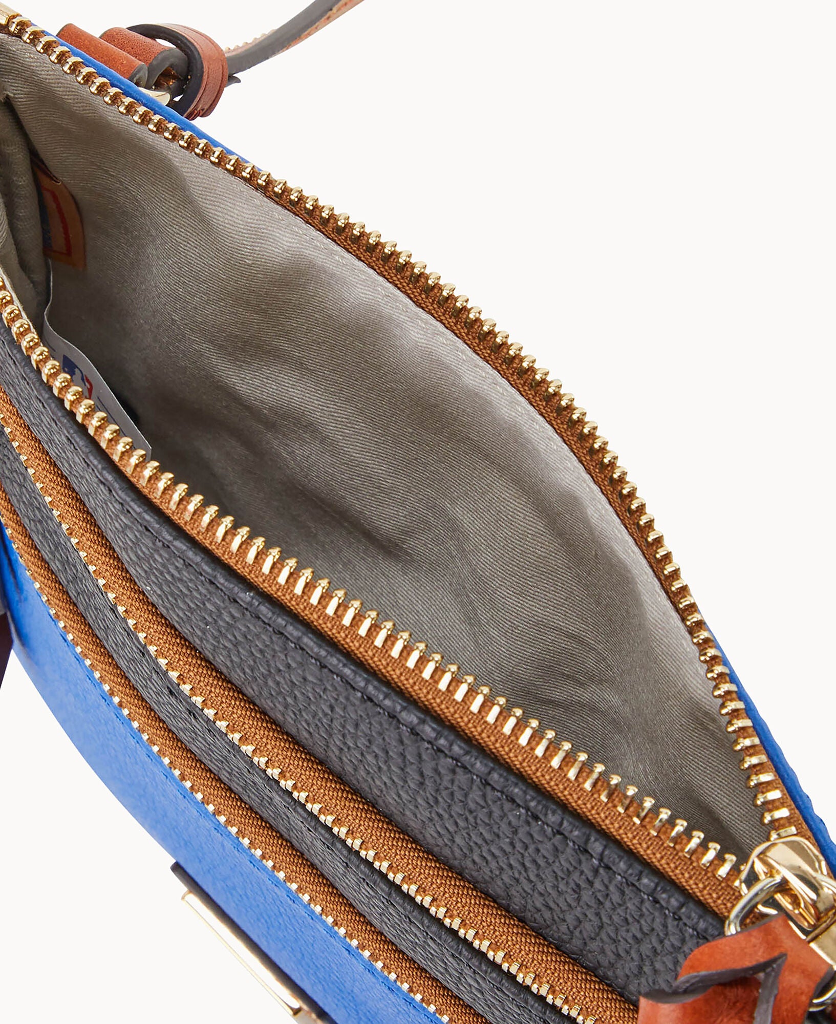 MLB Mets Triple Zip Crossbody - Image 3