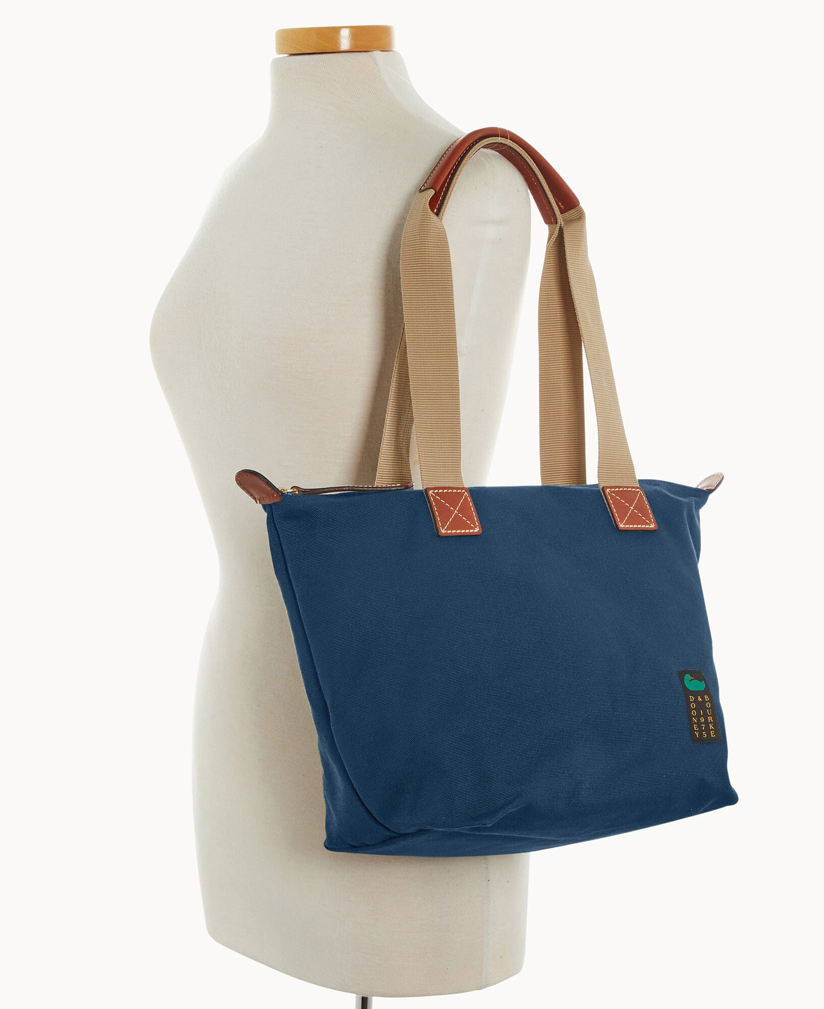 Canvas Carryall 28 - Image 10